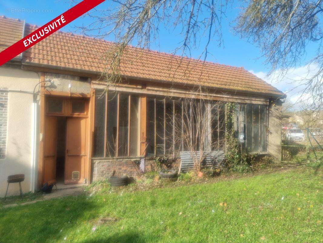 Maison à AIX-EN-OTHE