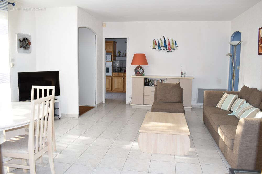 Maison à LA BREE-LES-BAINS