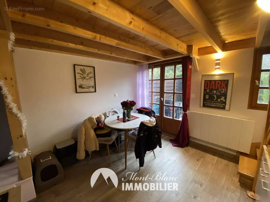 Appartement à DEMI-QUARTIER