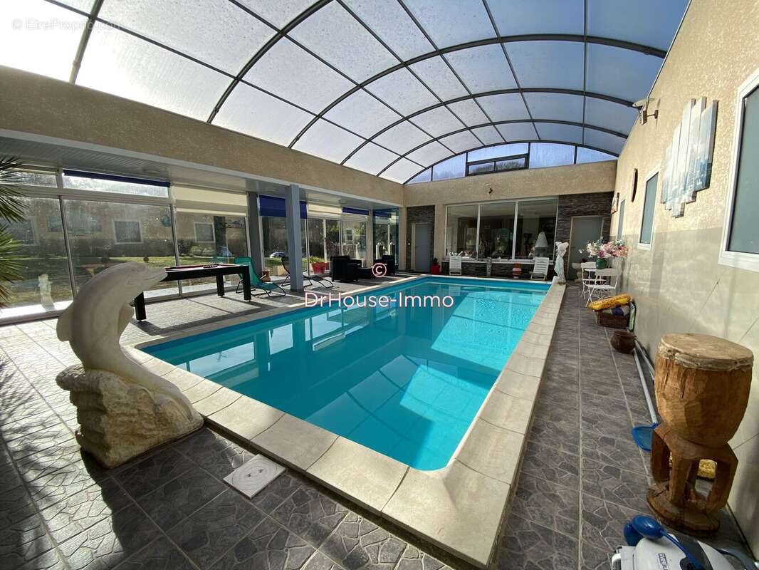 Maison 295 m² à Le Vernet  - photo 82