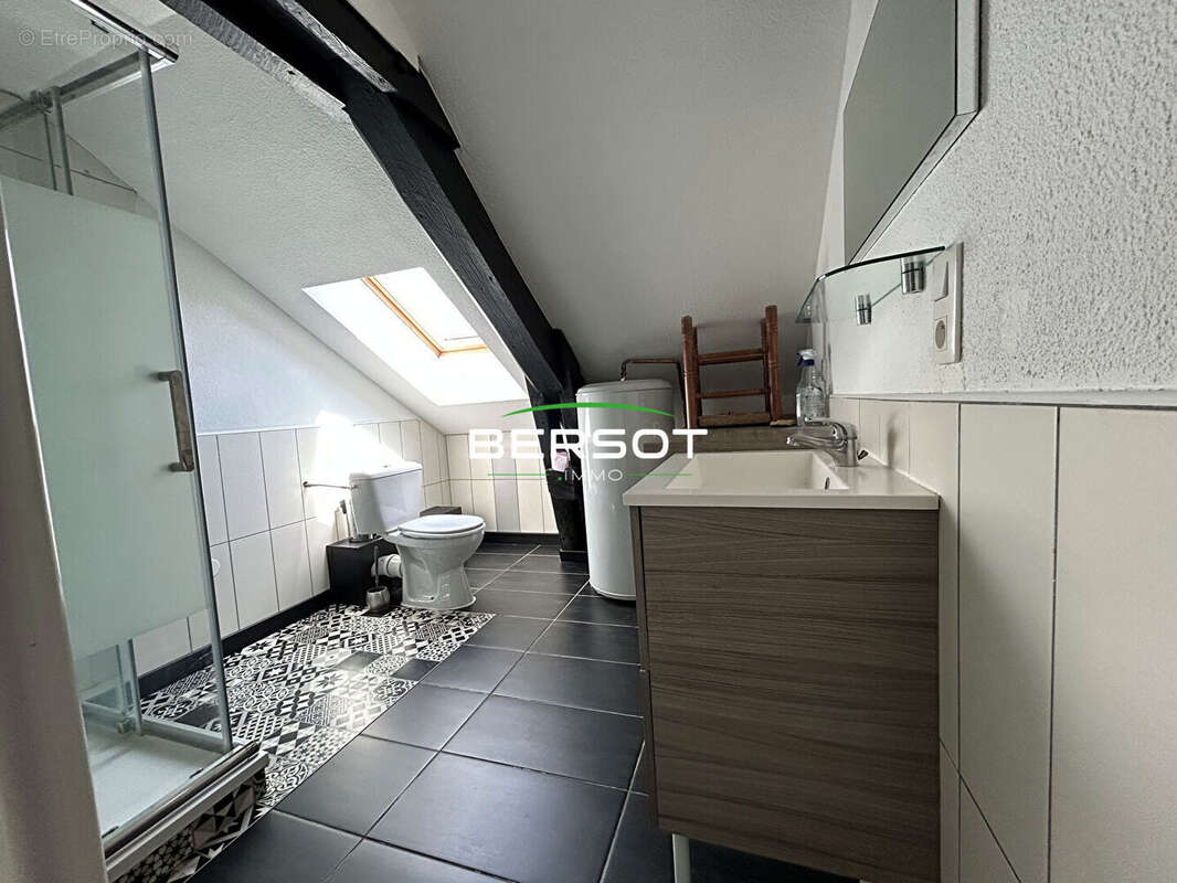 Appartement meublé au coeur de Morteau proche de la Suisse - photo 7