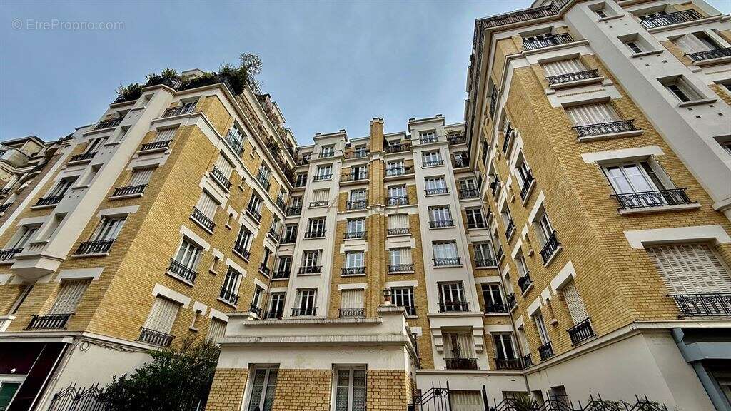 Appartement à ASNIERES-SUR-SEINE