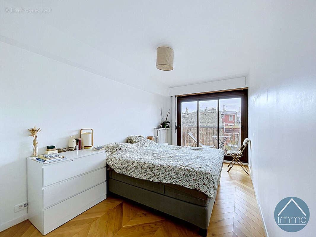 Appartement à ASNIERES-SUR-SEINE