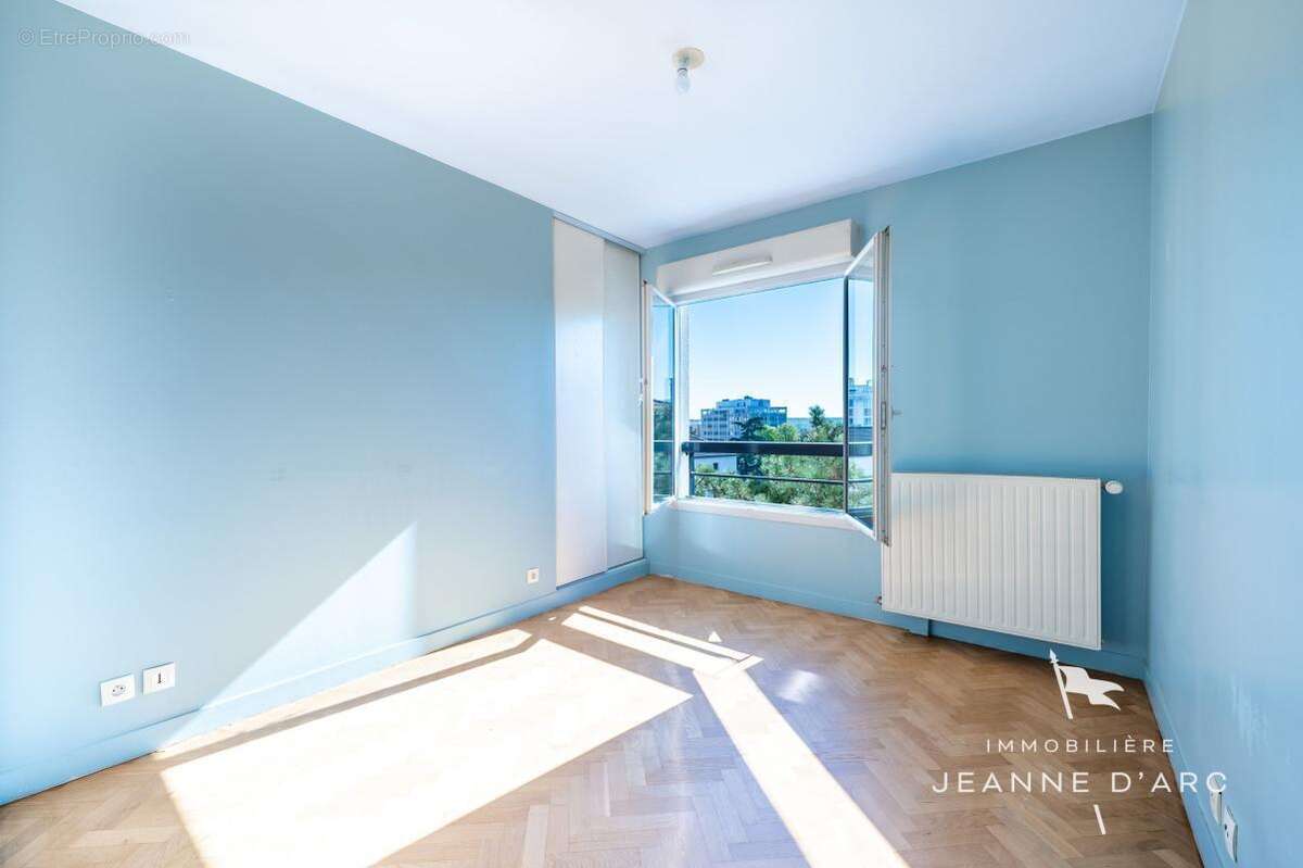 Appartement à VERSAILLES