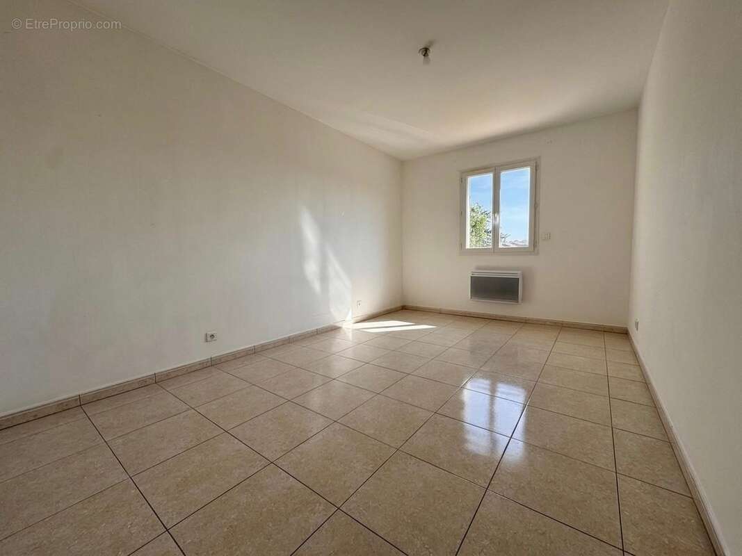 Maison à ROCHEFORT-DU-GARD