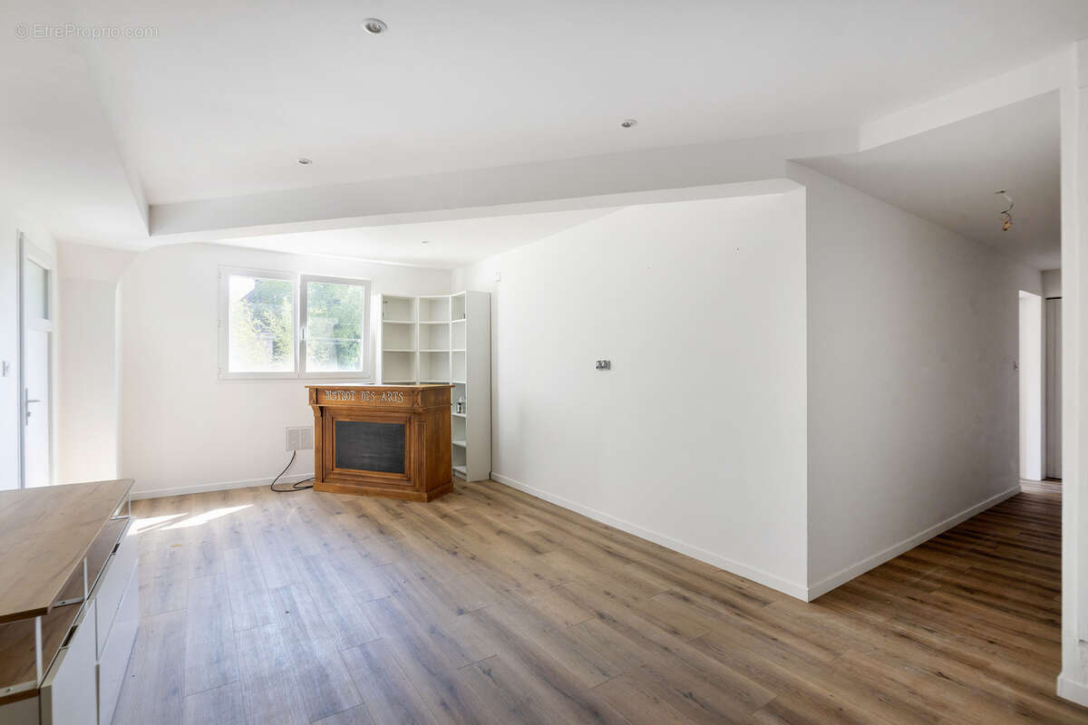 Maison à LA FERTE-ALAIS