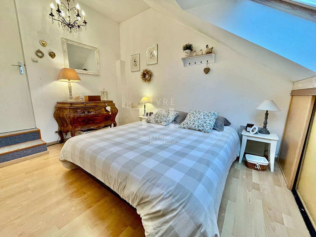 Maison à TREILLIERES