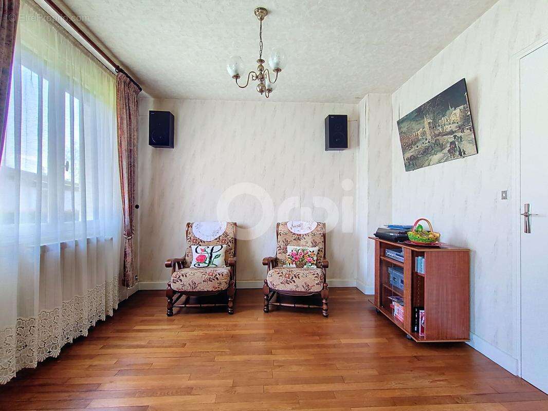 Maison à DOULAINCOURT-SAUCOURT