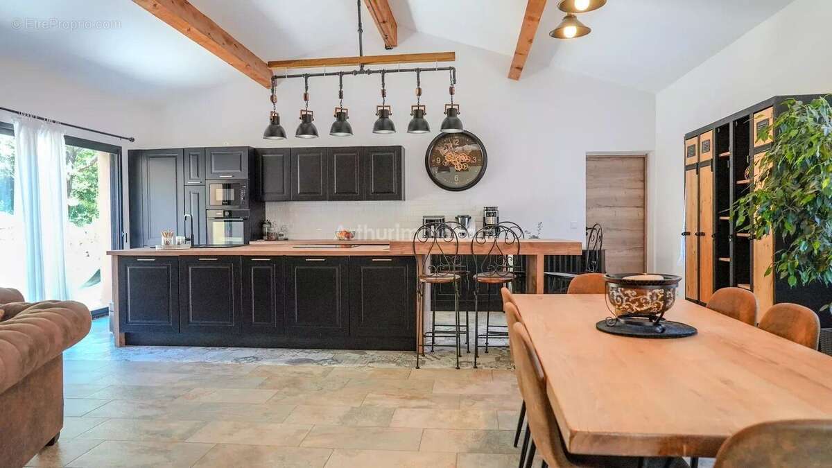 Vente Maison Chateaudouble(83300) 529 000ï¿œ - photo 4
