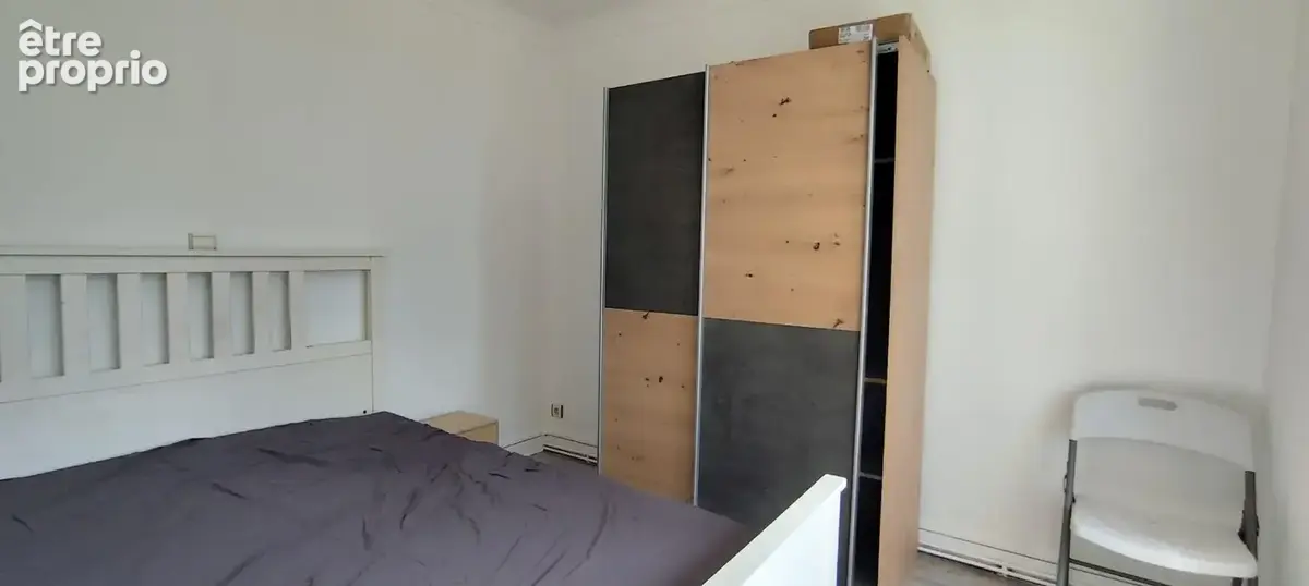 Venissieux - Bel appartement 4 pièces avec balcon et vue dégagée - photo 8
