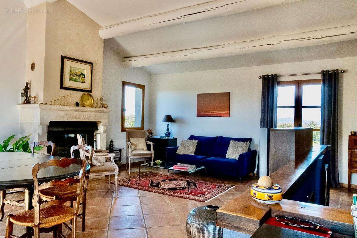 Maison à UZES
