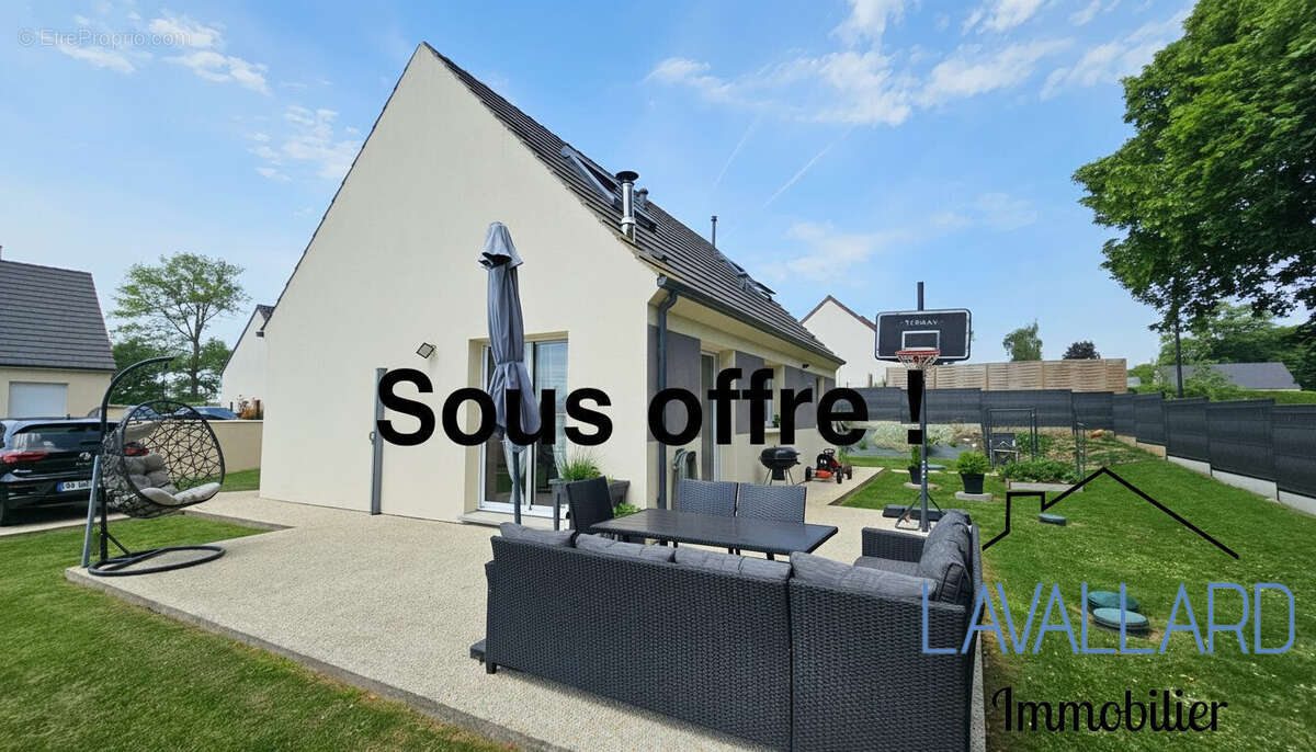 Maison à MOLLIENS-AU-BOIS