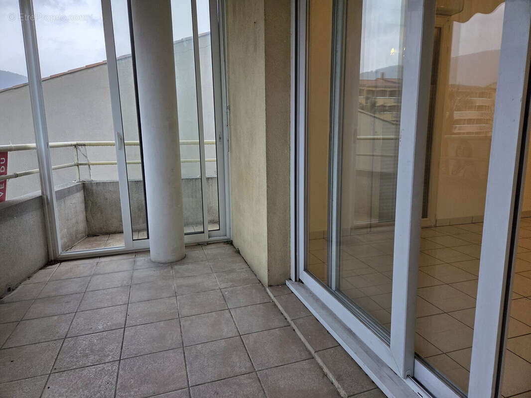 Appartement 82 m² à Sollies-Pont  - photo 2