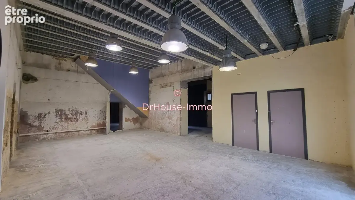 Commerce 230 m² à vendre à Jonquieres (84150) - photo 23