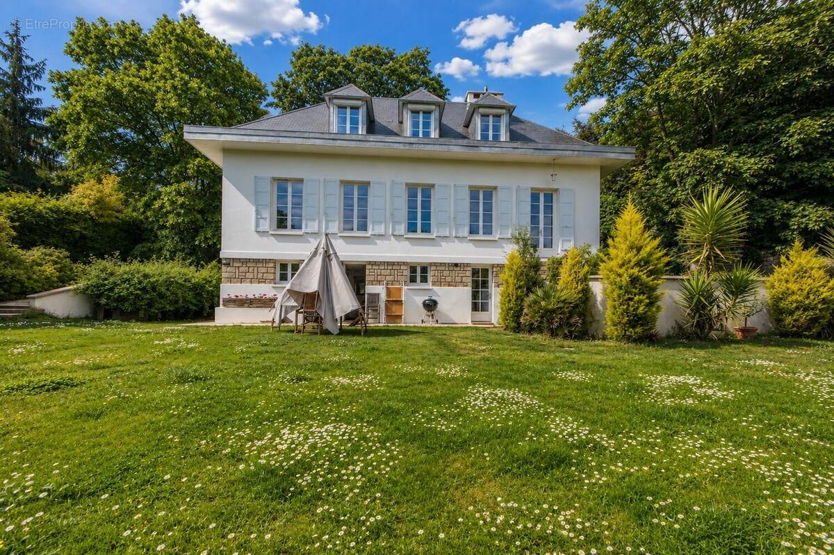 Maison à NOGENT-SUR-MARNE