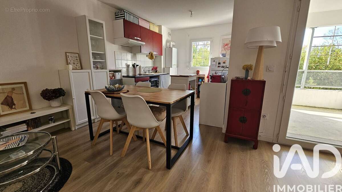 Photo 2 - Appartement à CENON
