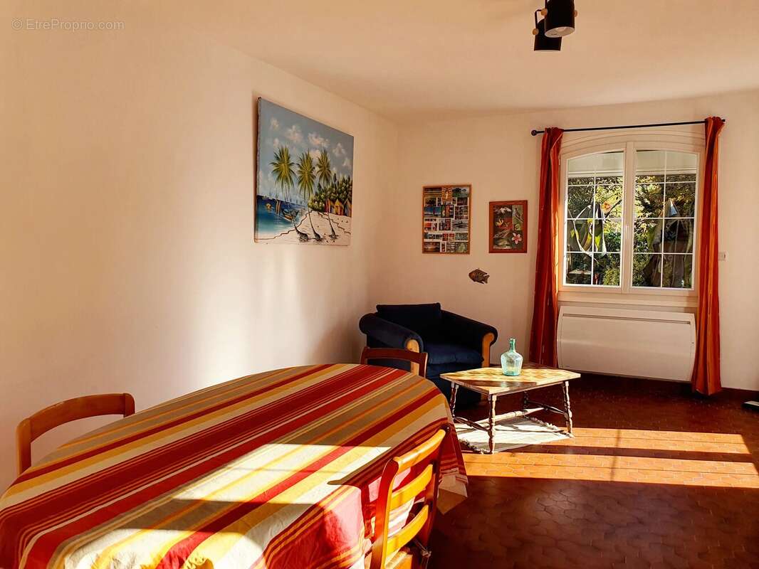 Maison à SAINTE-FOY-LA-GRANDE