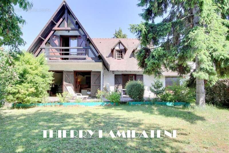 Val notre dame grande et belle maison 140m2 hbt 4 chambres ideal artisan s/sol total  100m2 3m de hauteur s/plafond grand jardin - photo 2