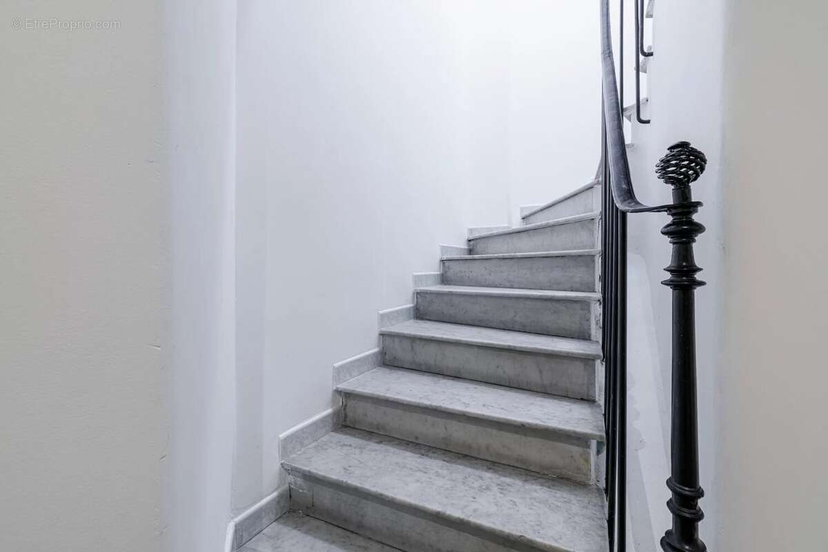 Victor hugo : rare 6 pièces d’exception avec terrasse de 50 m² - photo 19