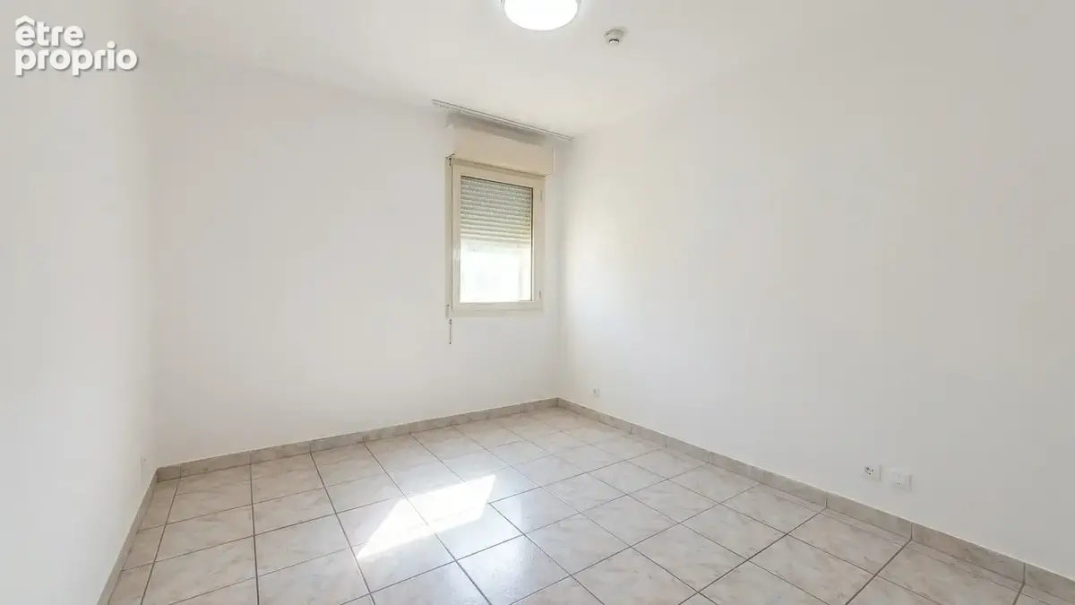 Appartement t2   60 m2   balcon 11 m2   dernier étage - photo 6