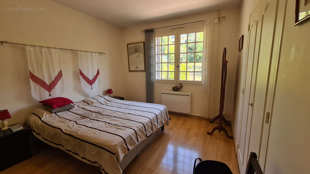 Maison F6 sur les hauteurs - photo 4
