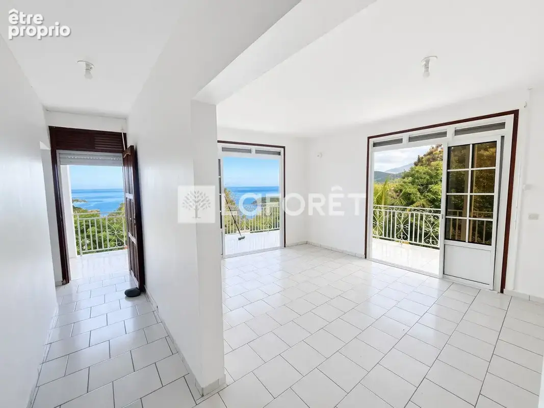 Maison t7 vue mer - 294 300 - photo 1