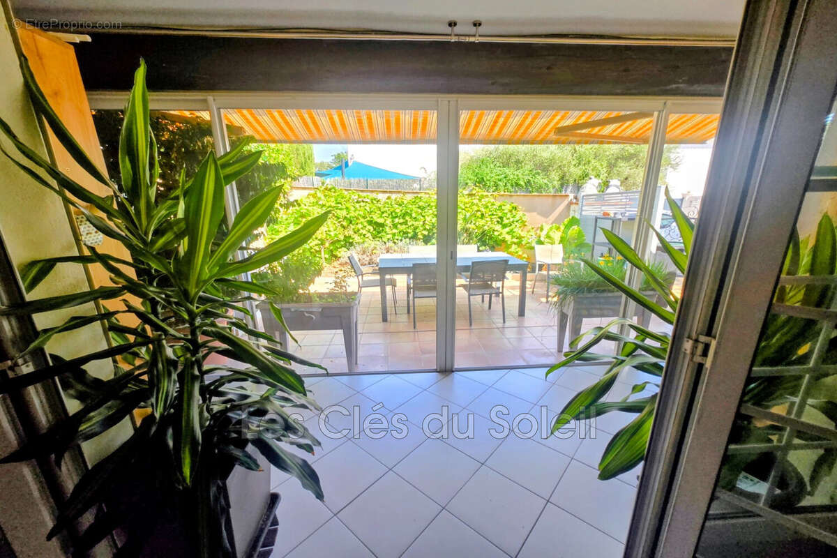 Maison 80 m² à Bandol  - photo 3