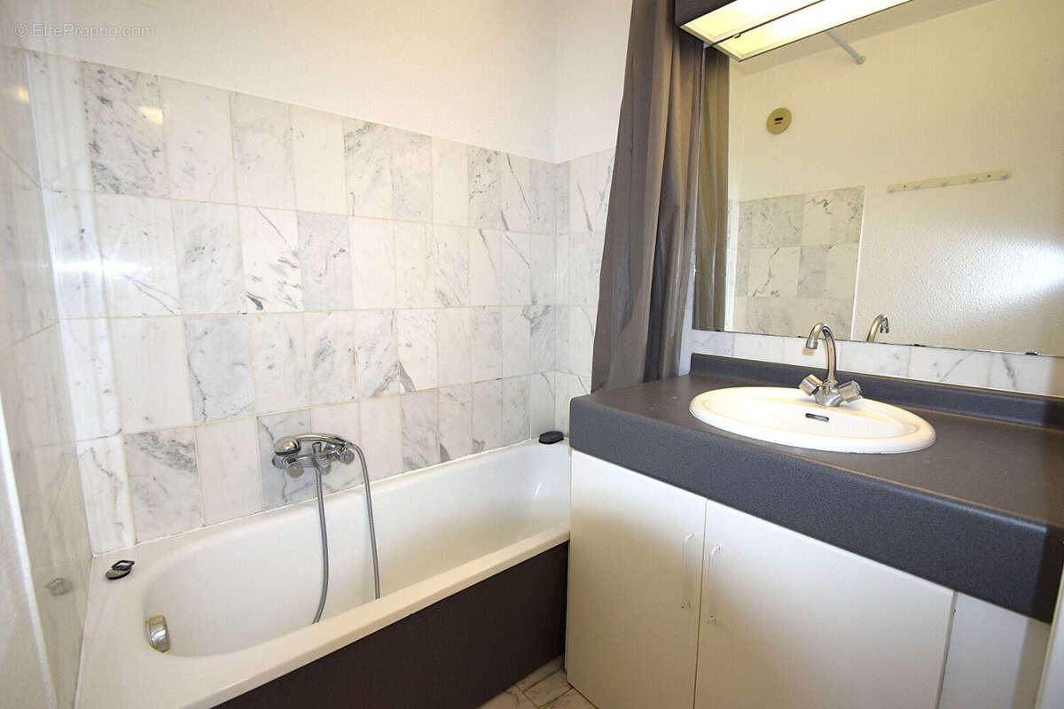 Appartement à SAINT-RAPHAEL