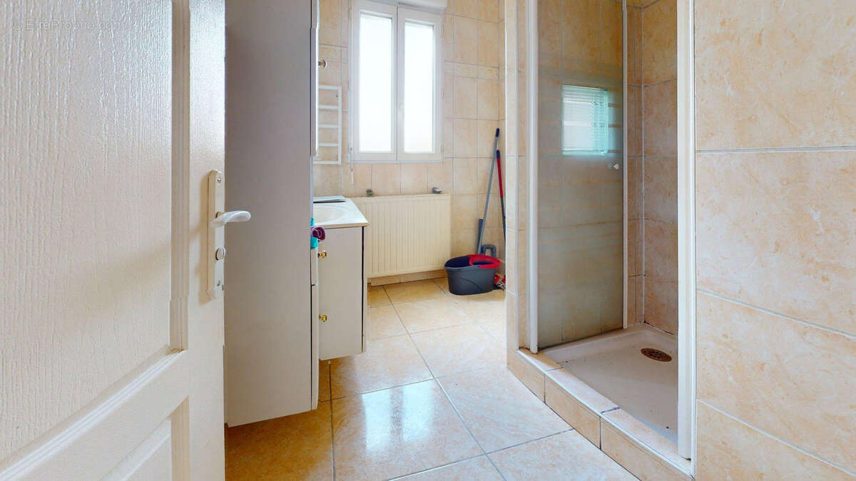 Appartement à AULNAY-SOUS-BOIS
