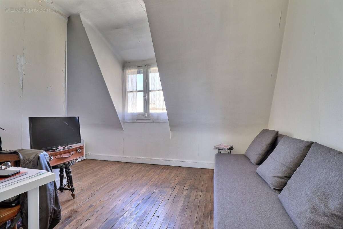 Appartement 2 pièces en dernier étage Vue Canal - photo 3