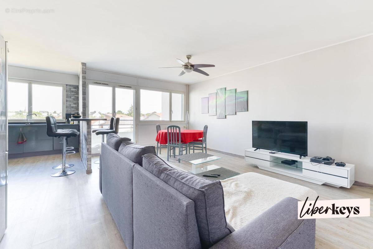 Appartement à REZE