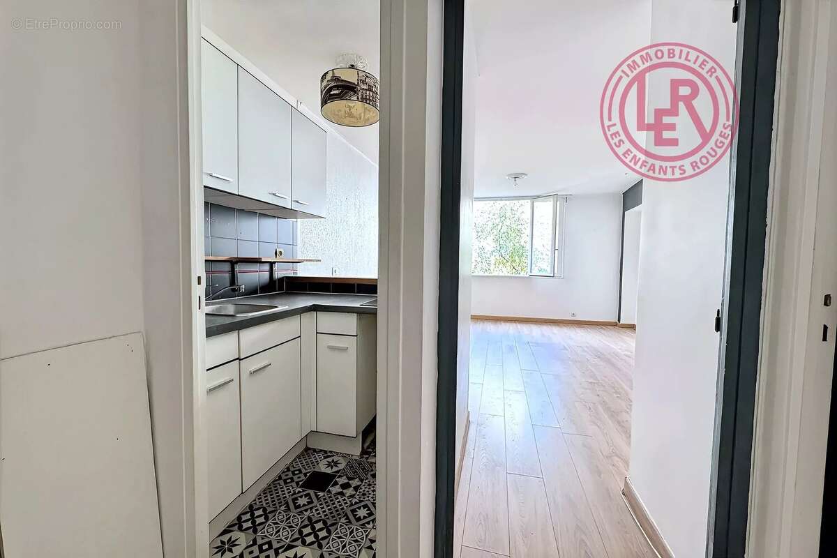 Appartement à PARIS-11E