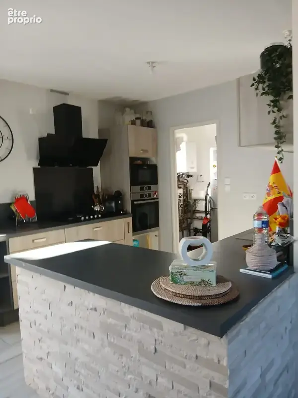Coup de cœur assuré ! Charmante maison récente (2018)   T4 de 88 m2 avec jardin, garage et belles prestations - photo 4