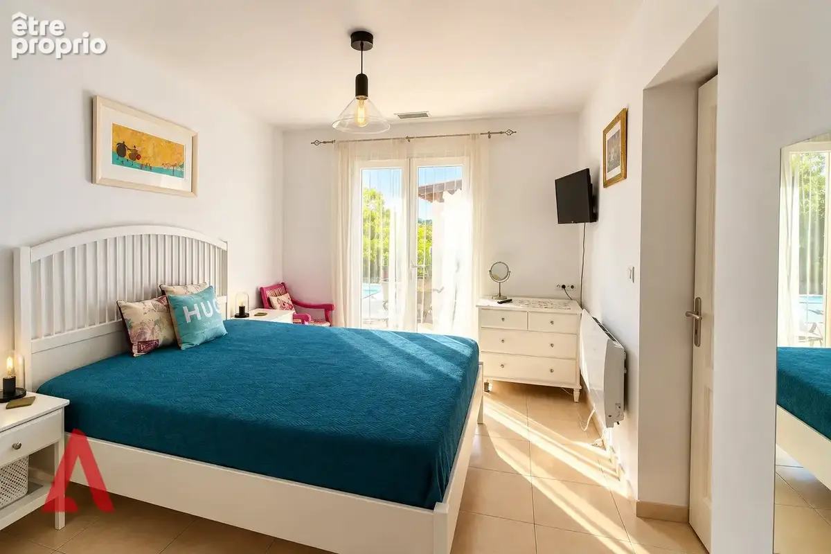 Villa moderne 3 chambres avec piscine, carport & garage  125 m² habitables  terrain de 829 m²  290 000  - photo 7