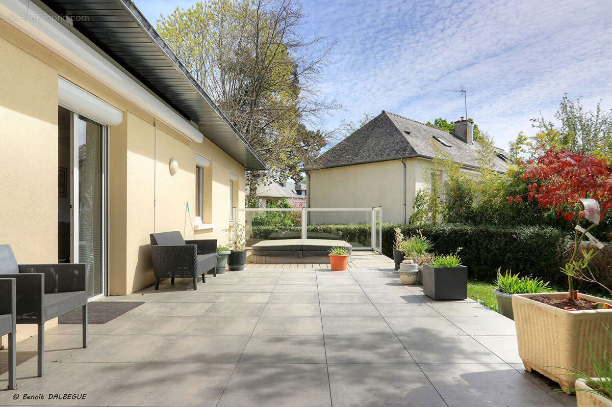 Maison à LE RHEU