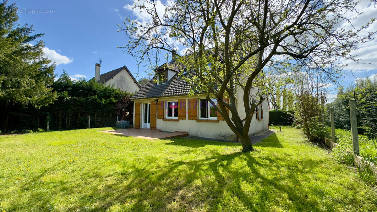 Maison à MAREIL-EN-FRANCE