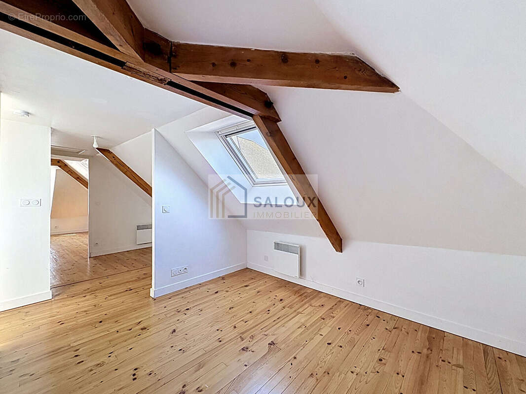 Local commercial Muzillac 65 m2 + Appartement T3 bis duplex de 75 m² - photo 16