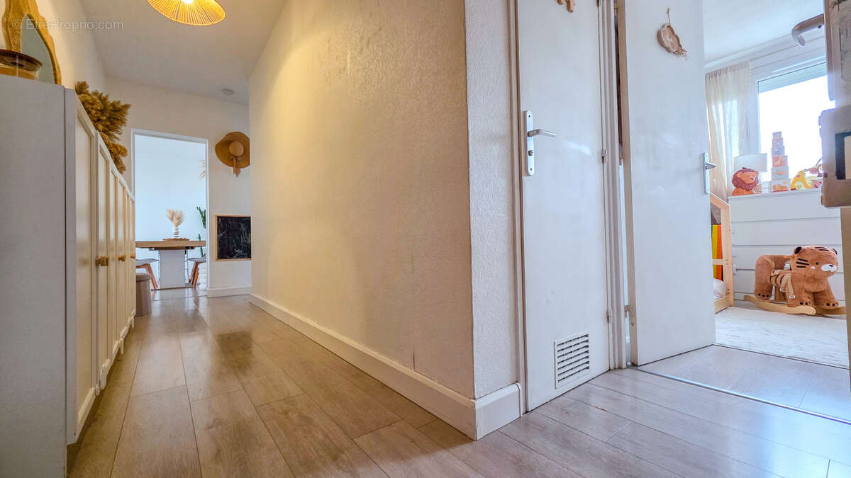 Appartement à CARRIERES-SUR-SEINE