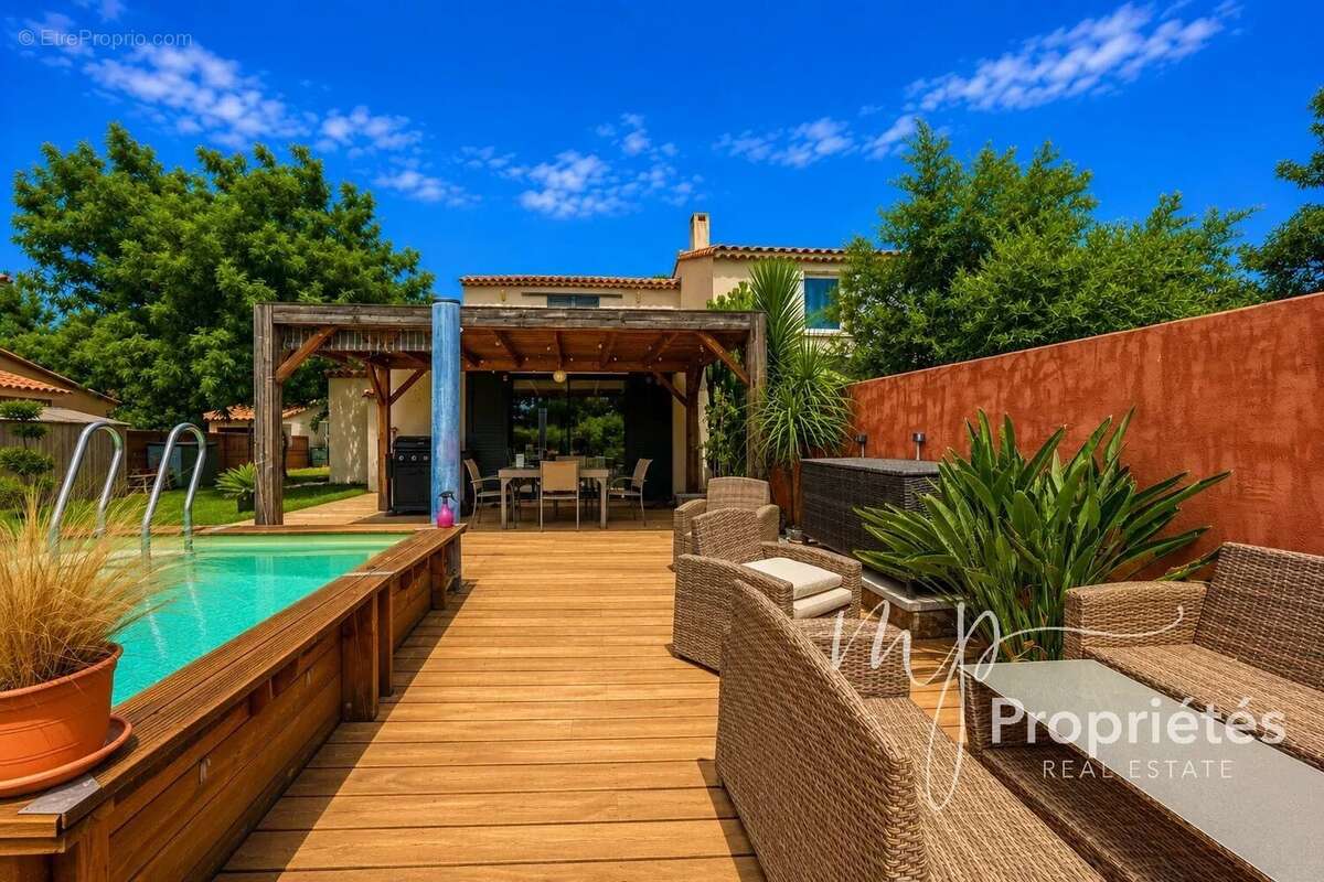 BORMES LES MIMOSAS Maison 3 chambres, garage et piscine - photo 14