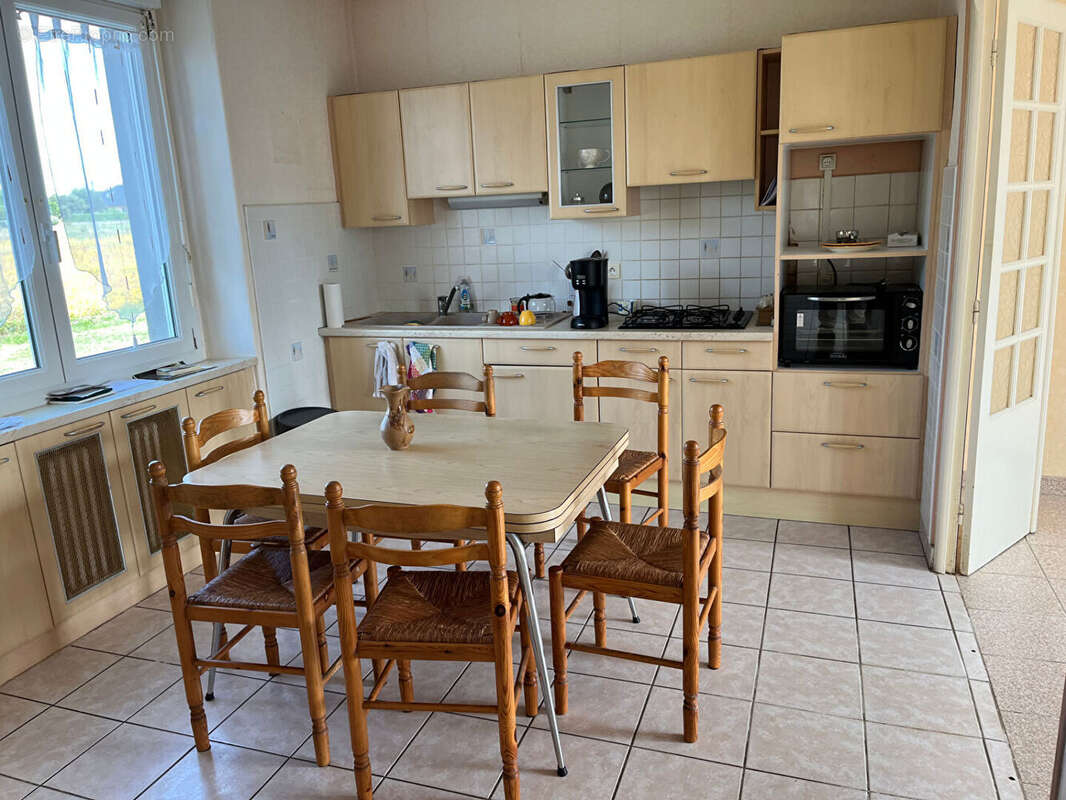 Maison à PLOUGUERNEAU