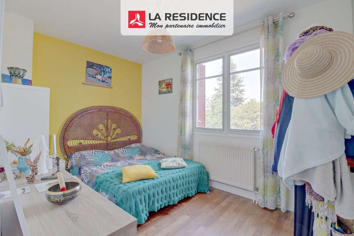 Maison 89 m² à Saint-Gervais-La-Foret  - photo 8