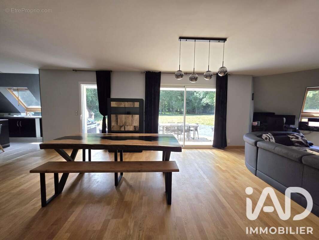 Maison 230 m² à Pedernec  - photo 5