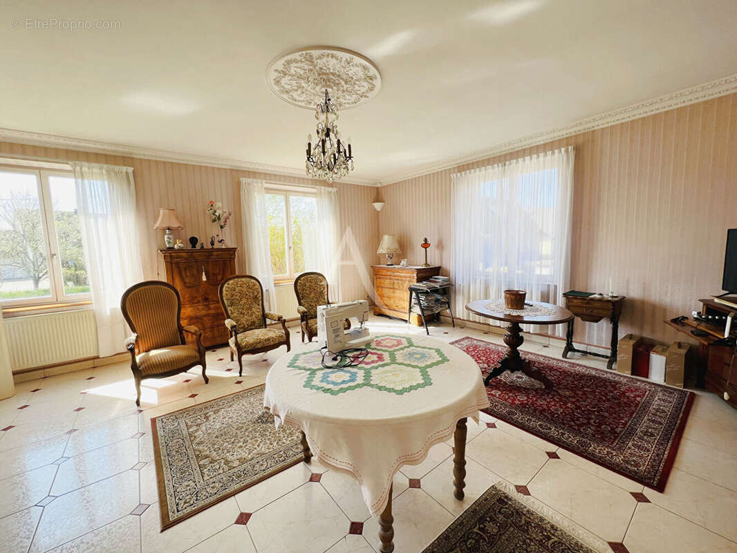 Maison à BERNOLSHEIM