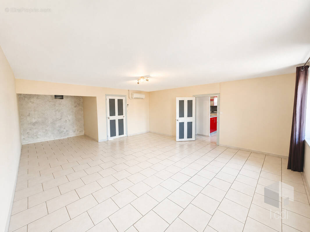 Appartement à MONTELIMAR