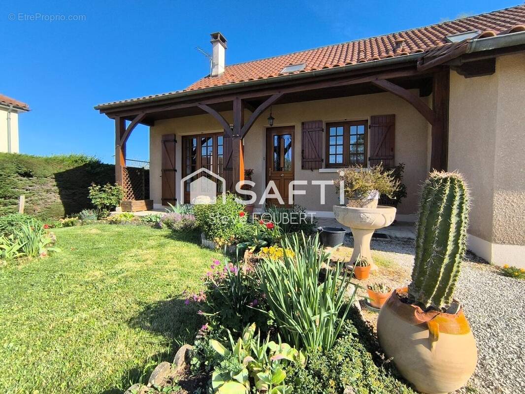 Photo 1 - Maison à ROUFFIGNAC-SAINT-CERNIN-DE-REILHAC