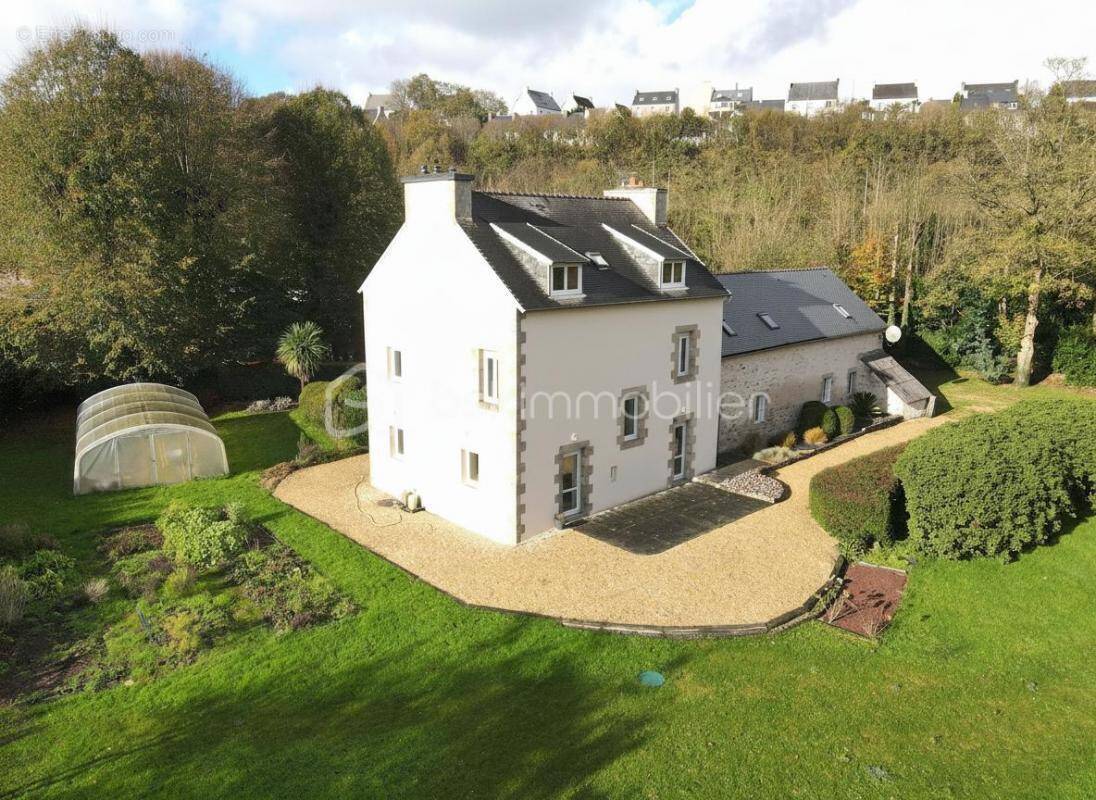 Maison à LANDIVISIAU