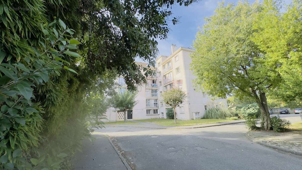 Toulouse  rangueil  t3 climatisé  parking privatif  cave  balcon - photo 11