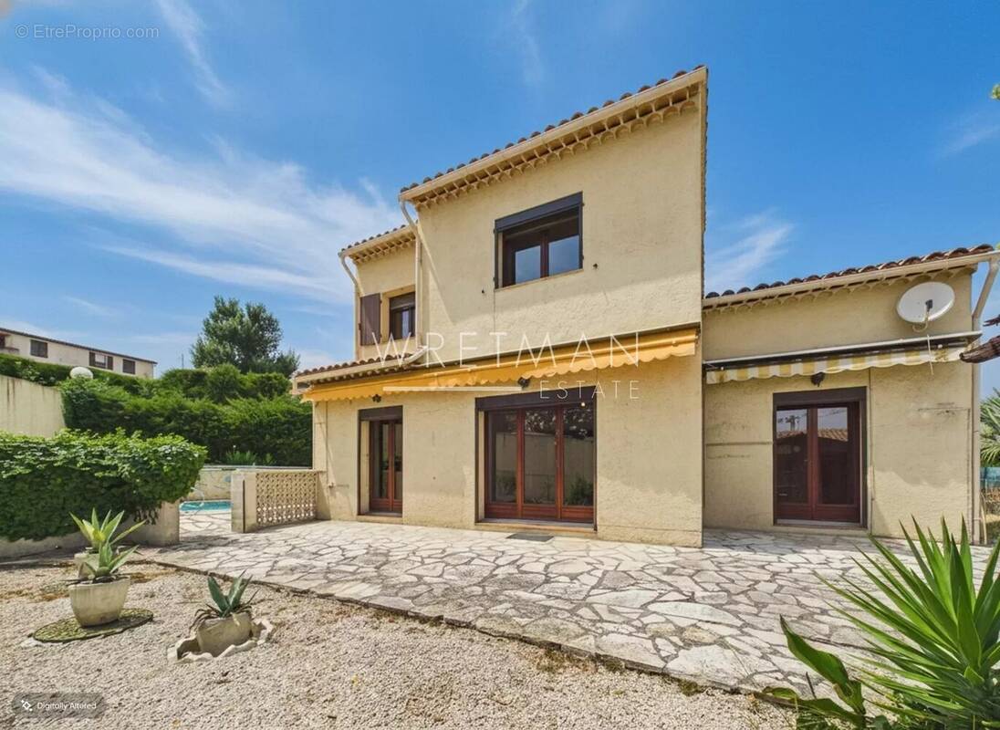 Maison à CAGNES-SUR-MER