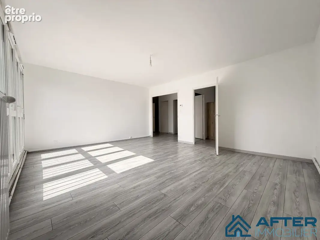 Appartement 92 m² à Laxou  - photo 2