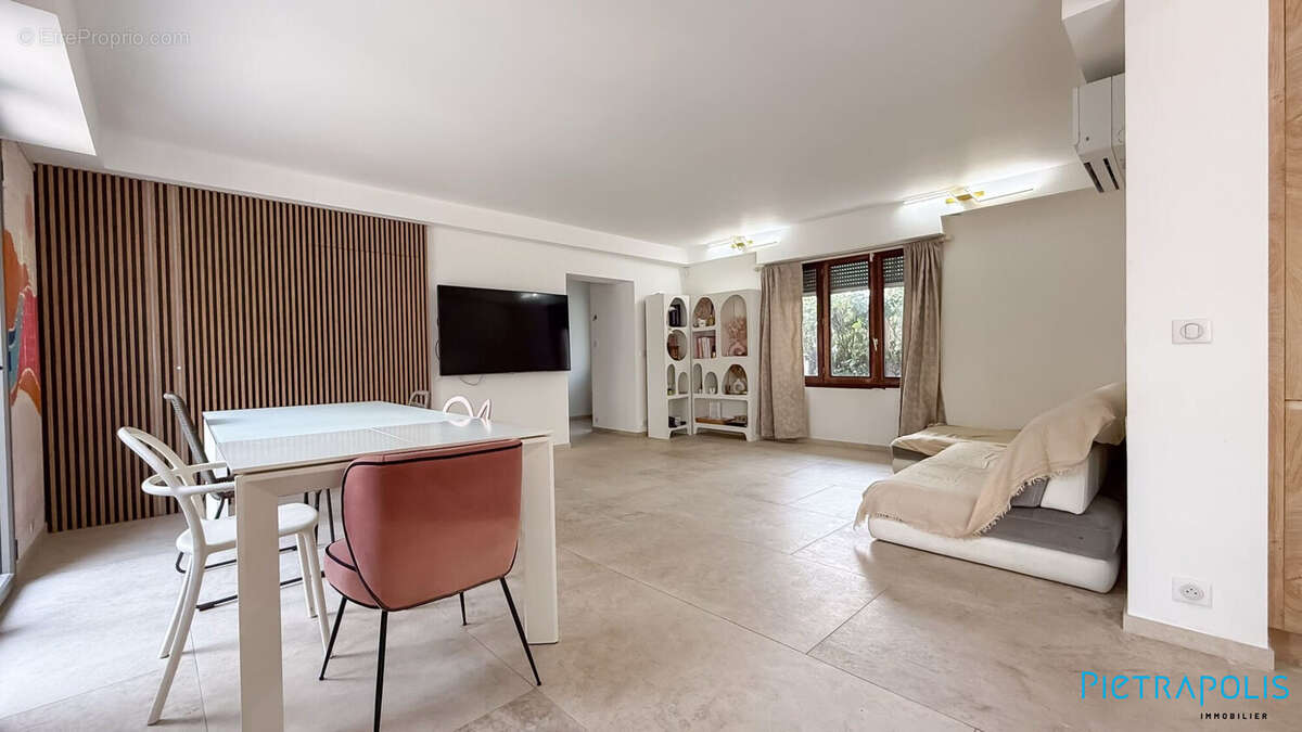 Maison à VILLEURBANNE